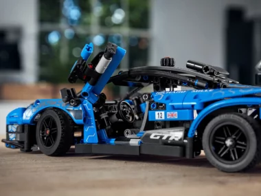 lego-technic-42123-mclaren-senna-featured