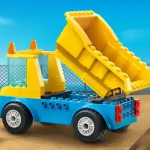 lego-Camion-da-cantiere-e-gru-con-palla-da-demolizione-Camion-da-cantiere-e-gru-con-palla-da-demolizione-3