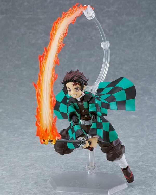 Max-Factory-Figma-Demon-Slayer-Tanjiro-Kamado-Deluxe-Edition